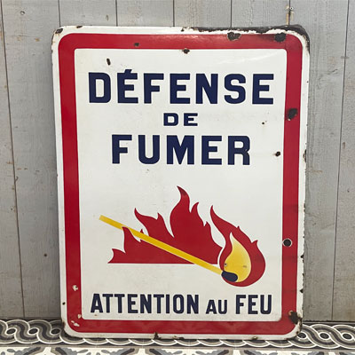plaque_emaillee_defense_de_fumer