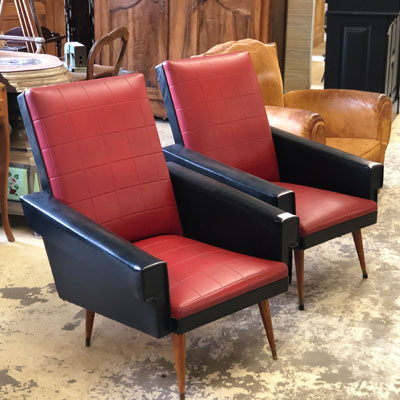 fauteuils_vintage_rouge_et_noir