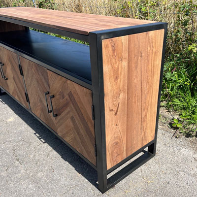 buffet_bois_recycle_metal_effet_parquet