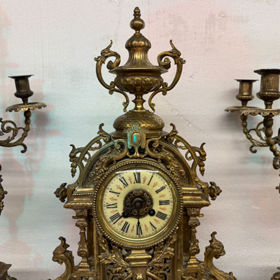 parure_horloge_bougeoirs