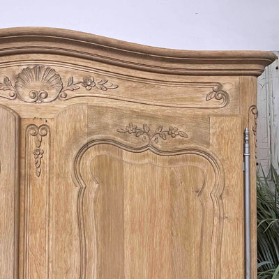 armoire_ancienne_chene_decape