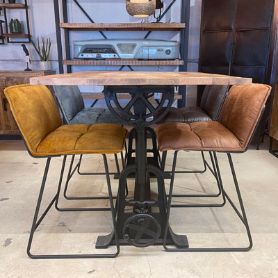 table_hauteur_ajustable_pieds_fonte