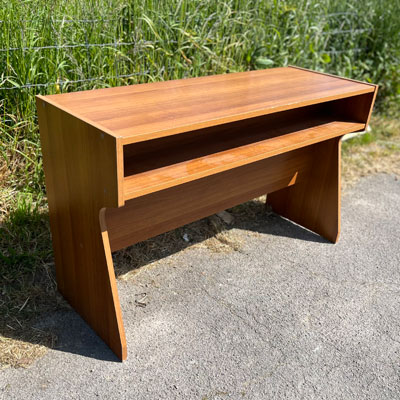 bureau_vintage_niche