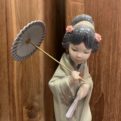 personnage_femme_japonaise_porcelaine_lladro